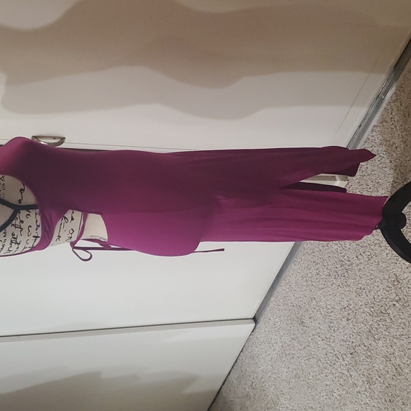 Fuschia dress - Picture 2 of 3